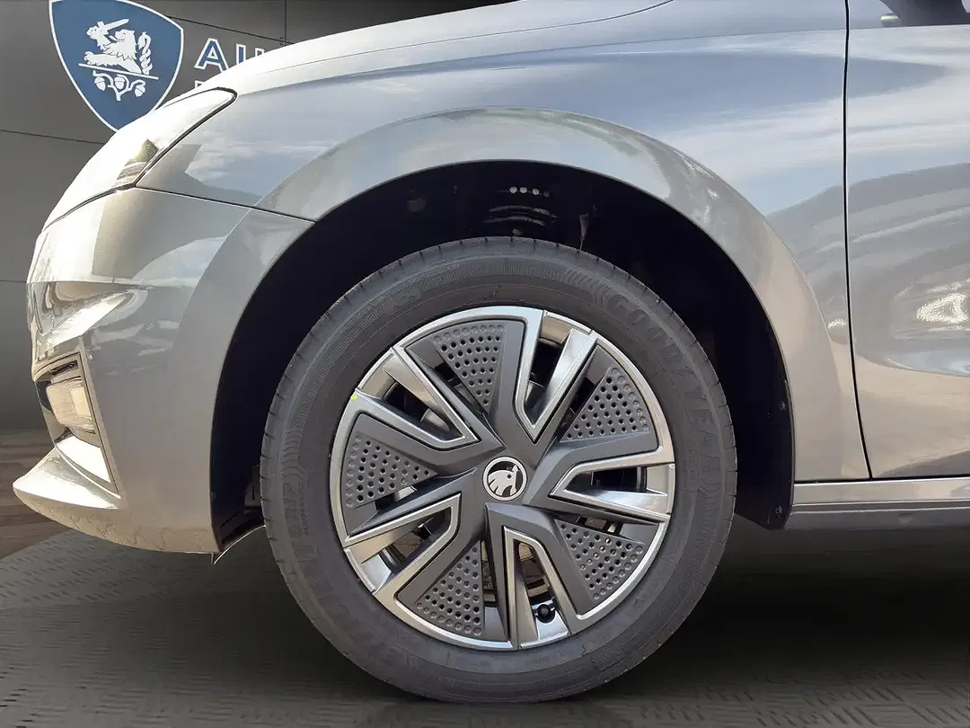 Skoda Fabia - Thumbnail 10
