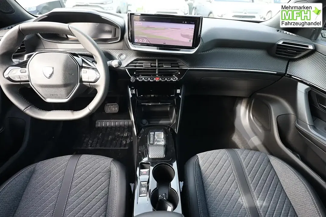 Peugeot 2008 - Thumbnail 9