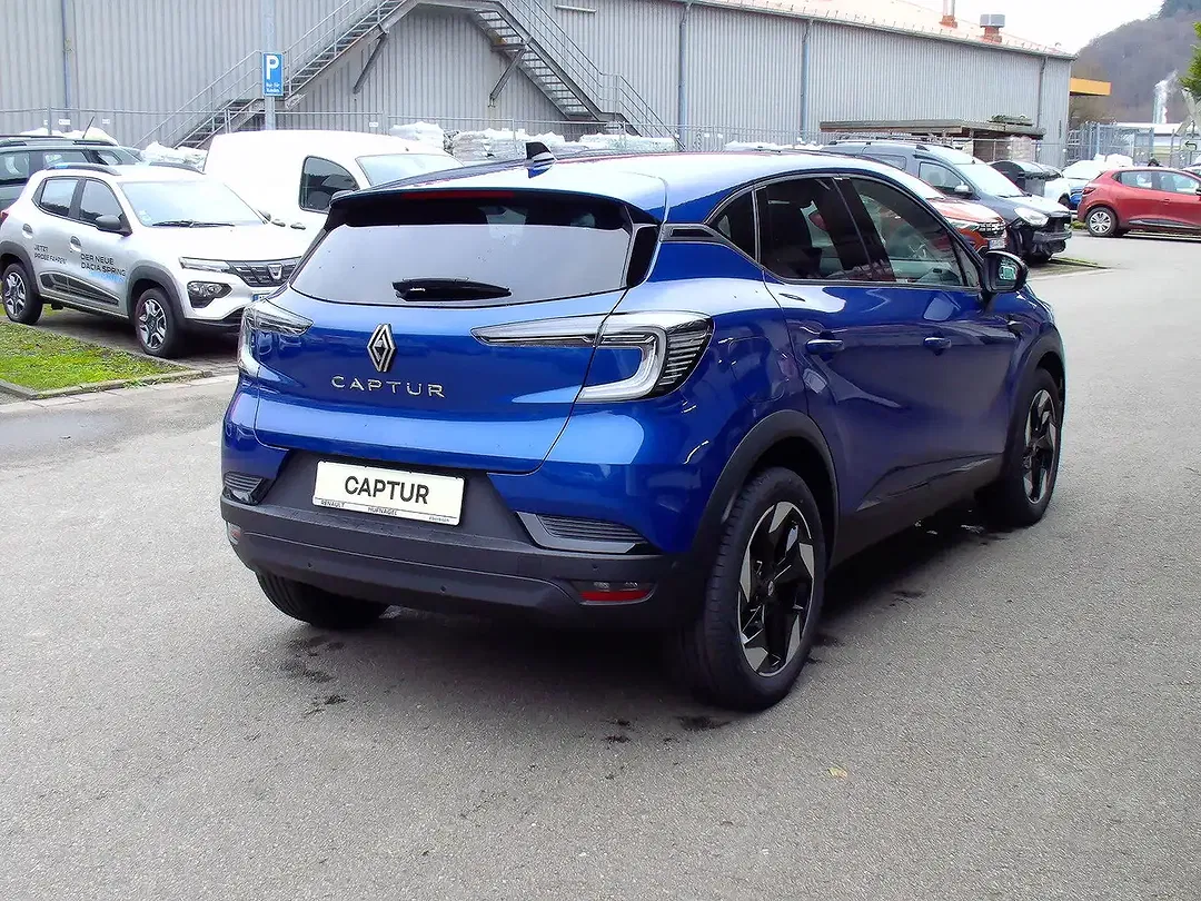 Renault Captur - Thumbnail 5