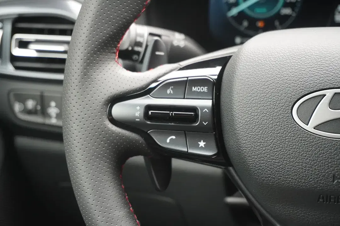 Hyundai i30 - Thumbnail 11