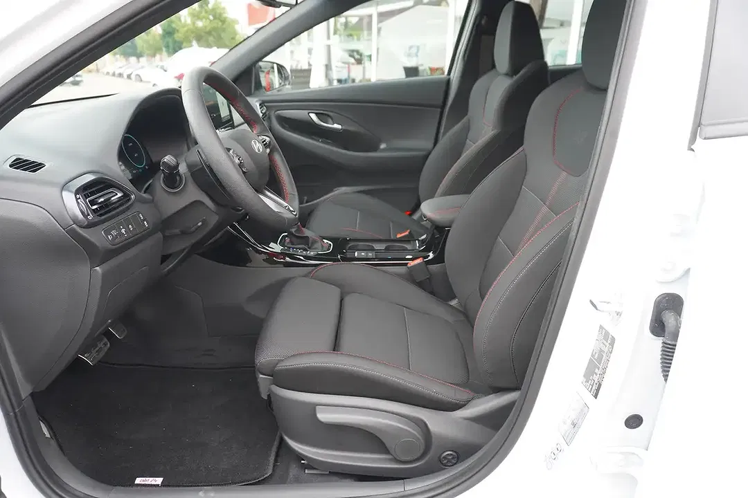 Hyundai i30 - Thumbnail 6