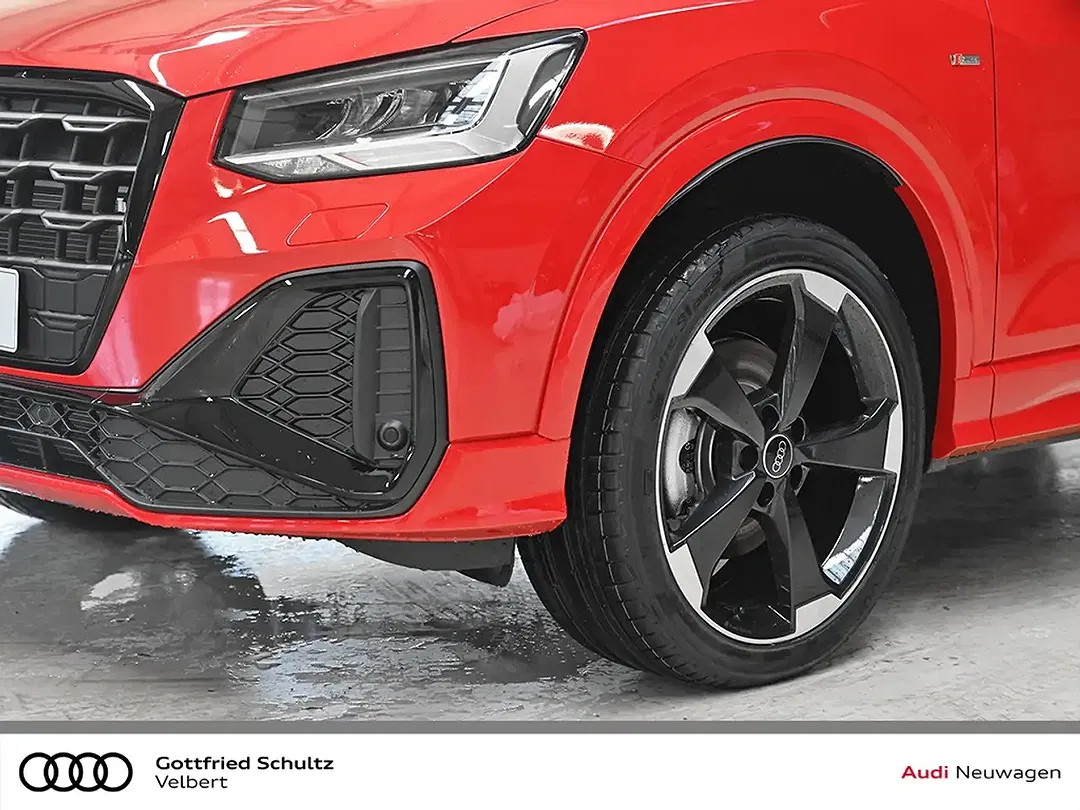 Audi Q2 - Thumbnail 6