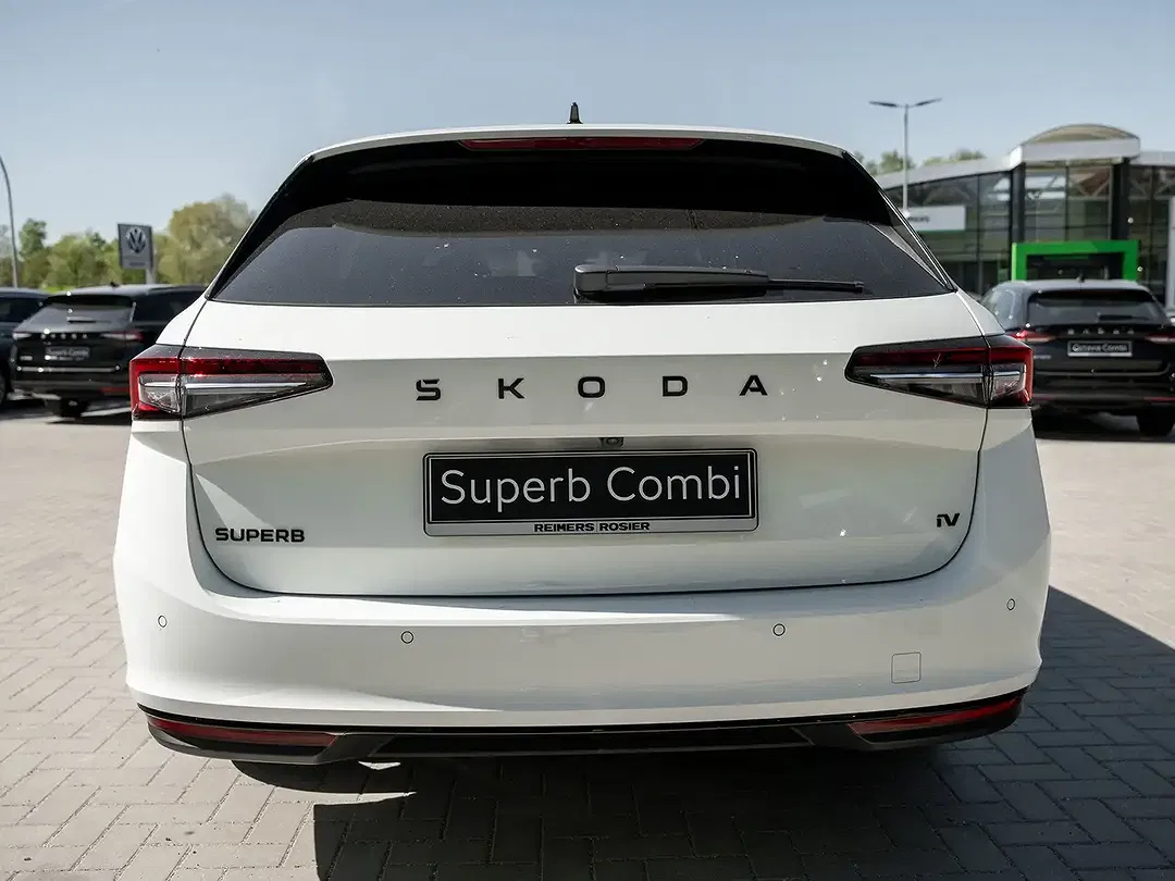 Skoda Superb - Thumbnail 4