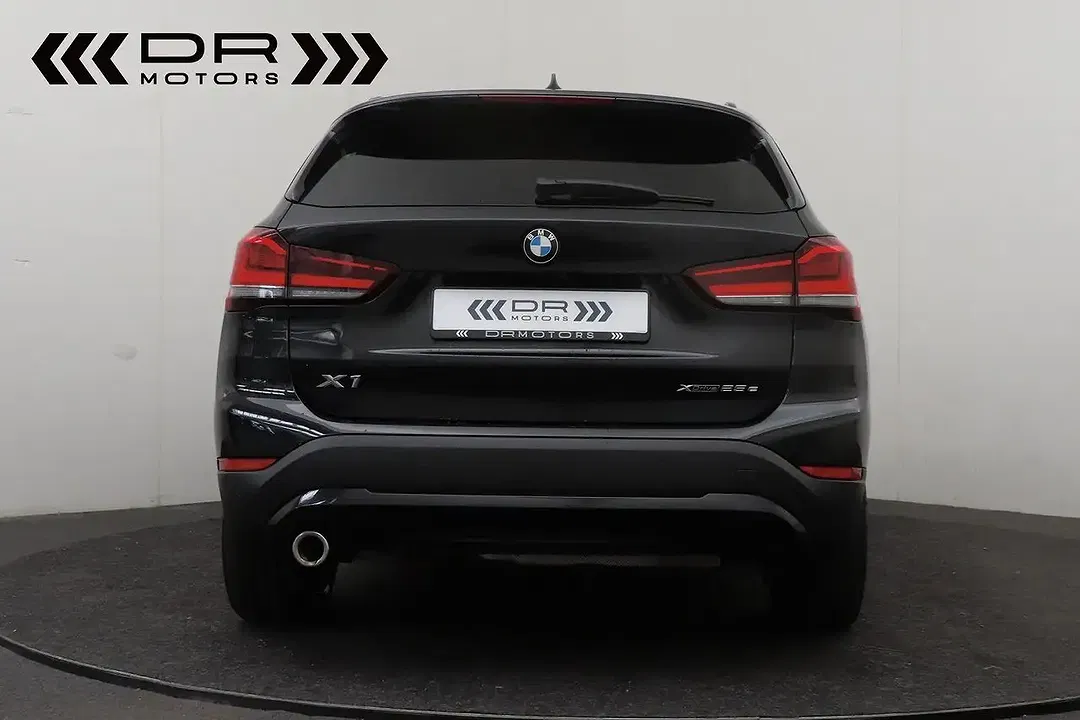 BMW X1 - Thumbnail 10