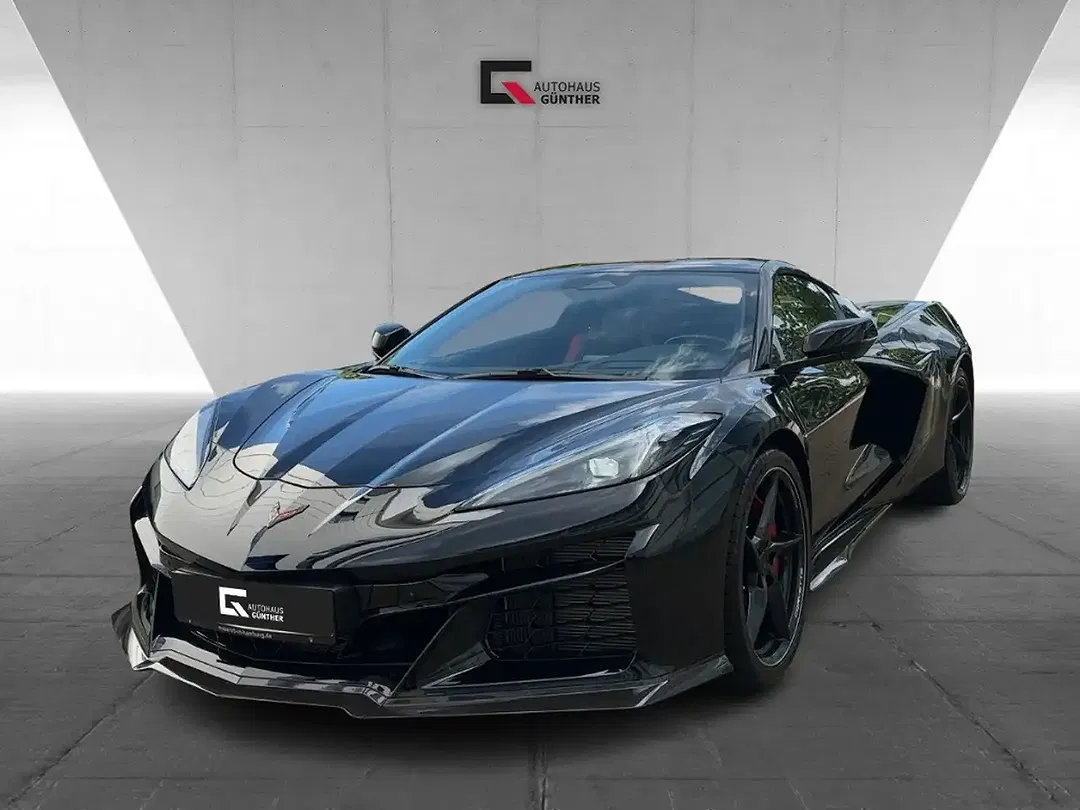 Corvette C8 E-Ray Coupe 3LZ