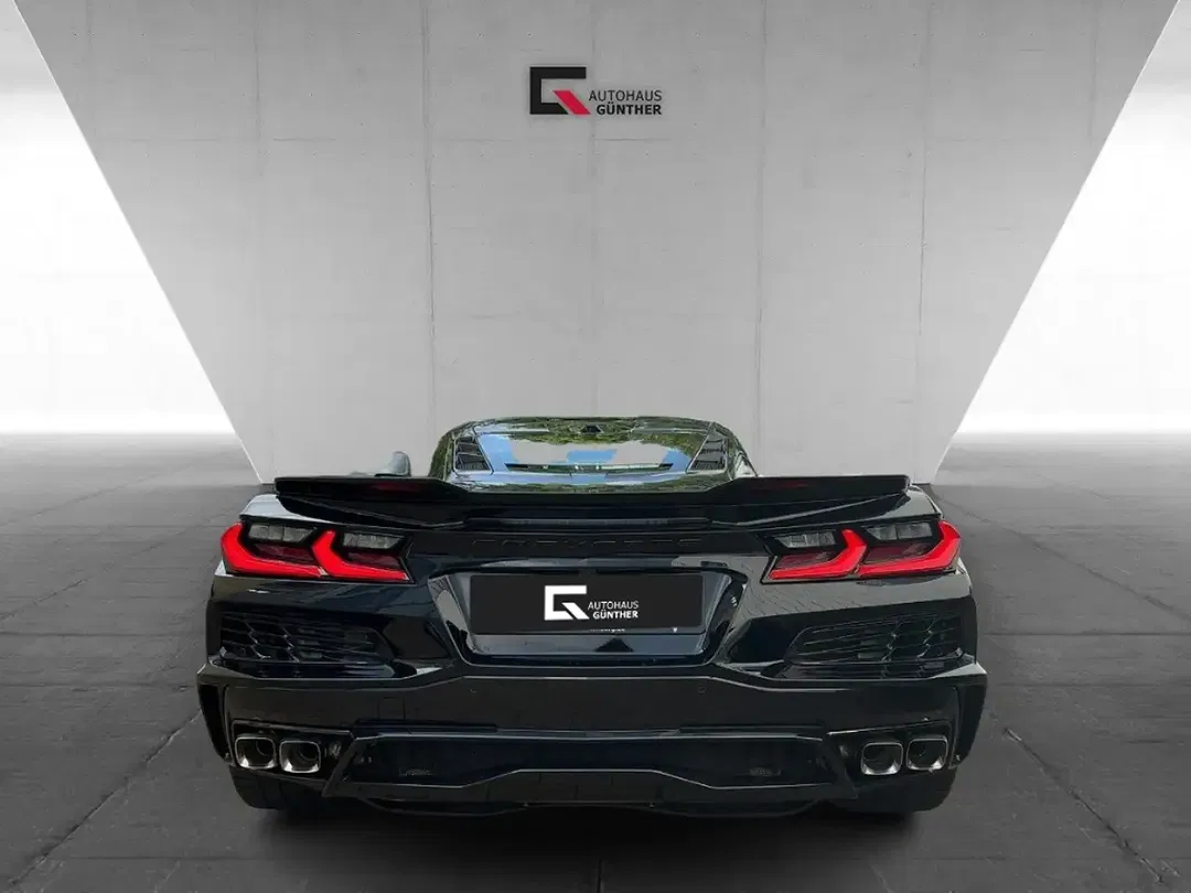 Corvette C8 - Thumbnail 2