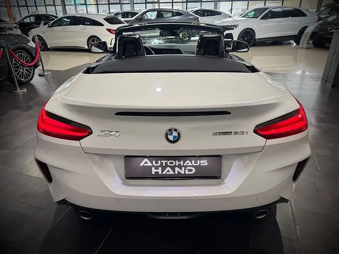 BMW Z4 - Thumbnail 10