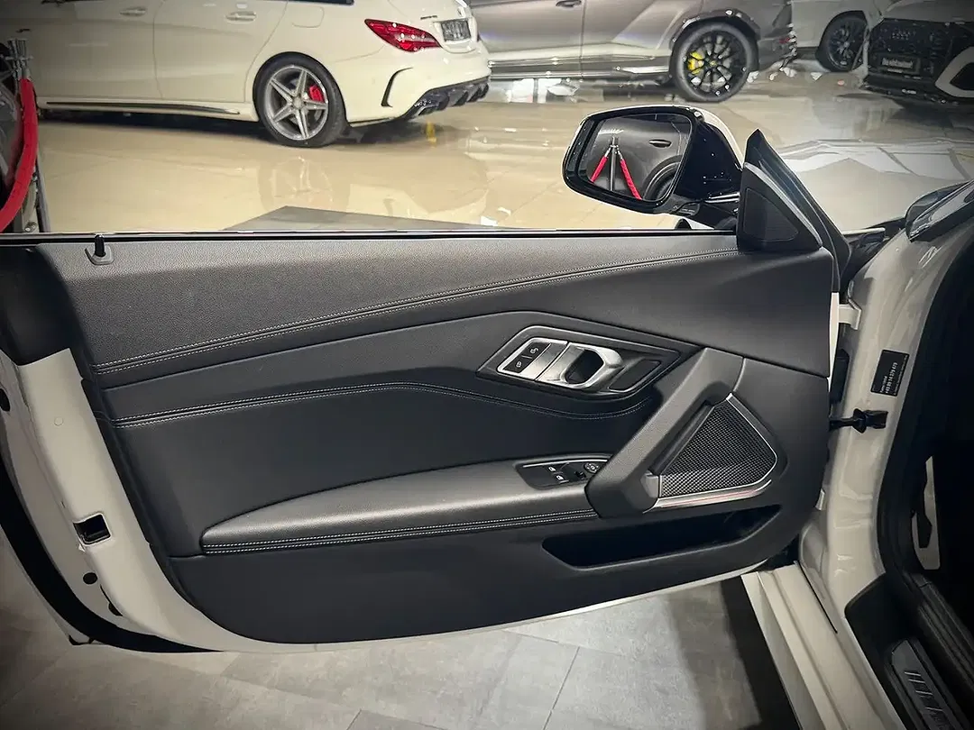 BMW Z4 - Thumbnail 12