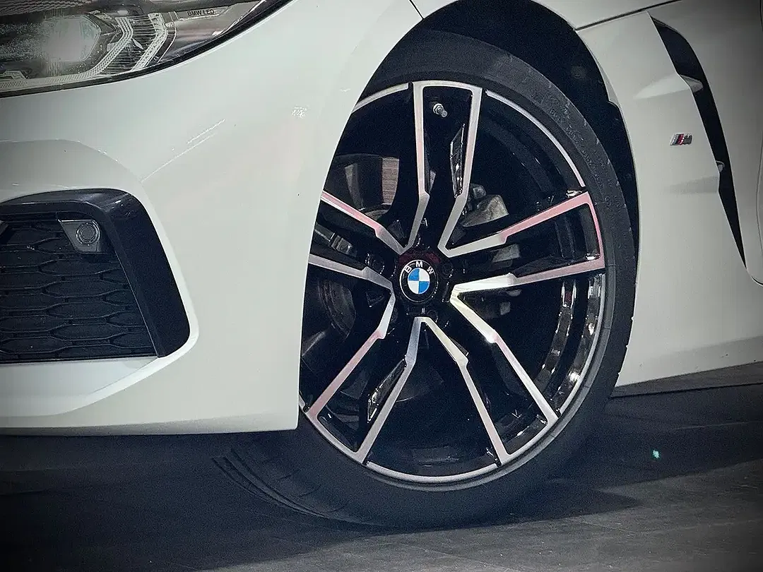 BMW Z4 - Thumbnail 3