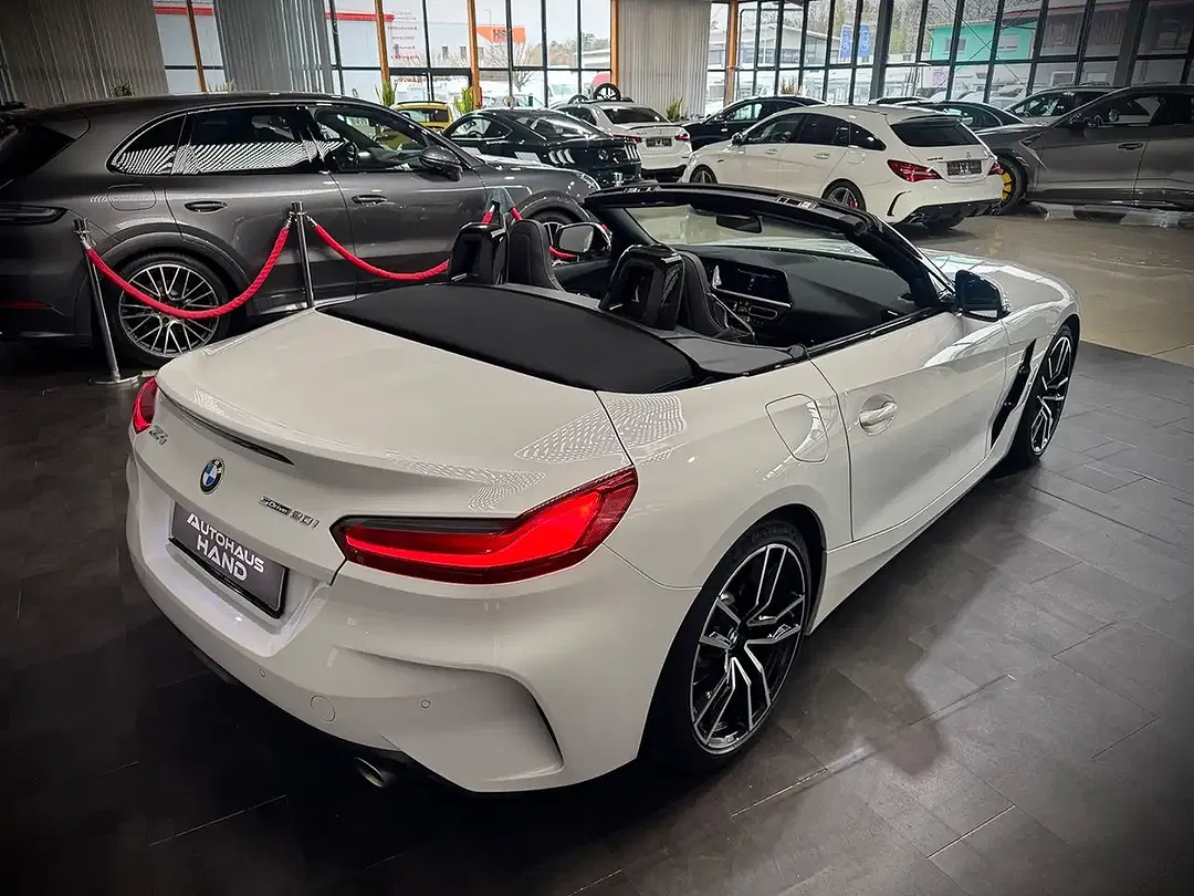 BMW Z4 - Thumbnail 8