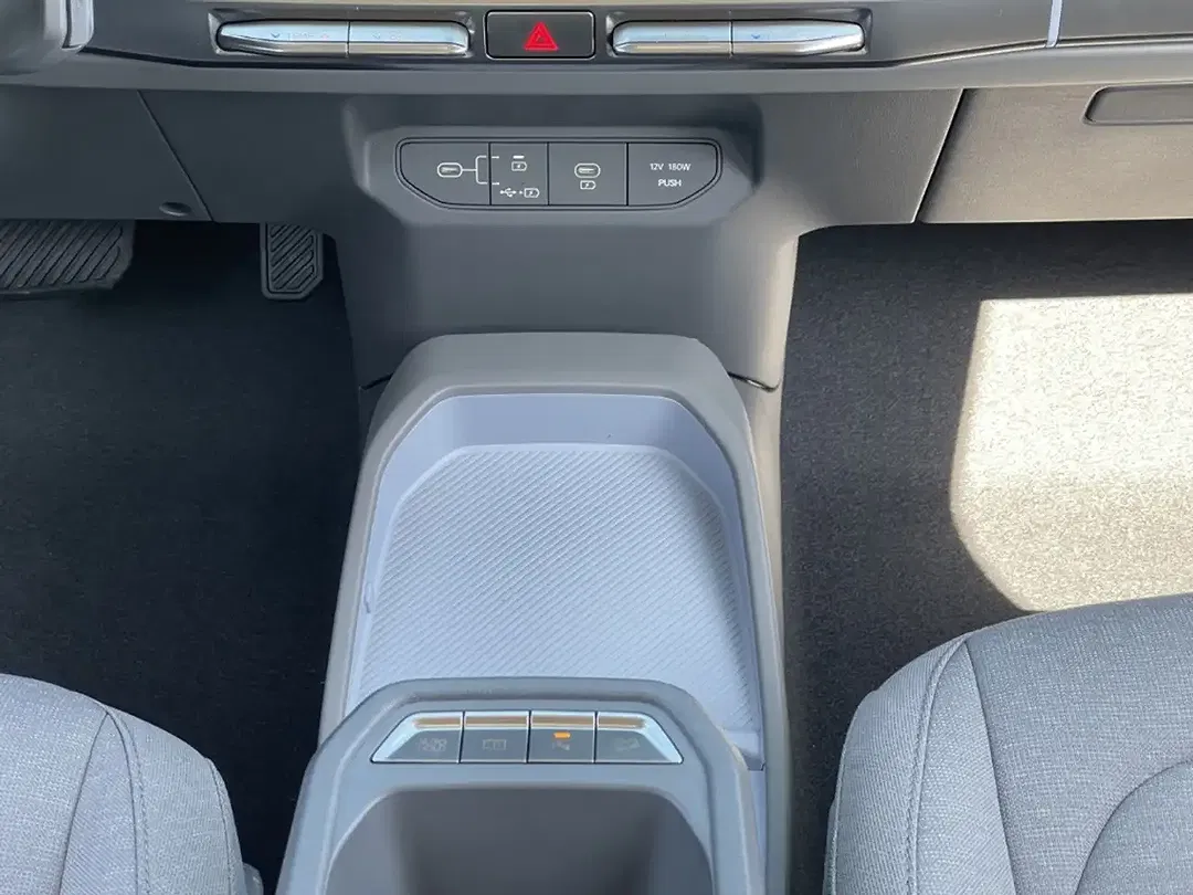Kia EV3 - Thumbnail 13