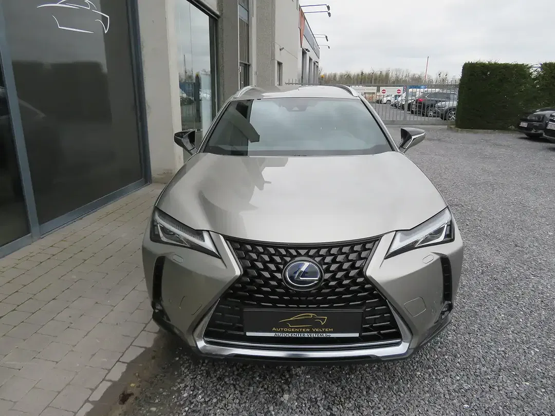 Lexus UX 250h - Thumbnail 2