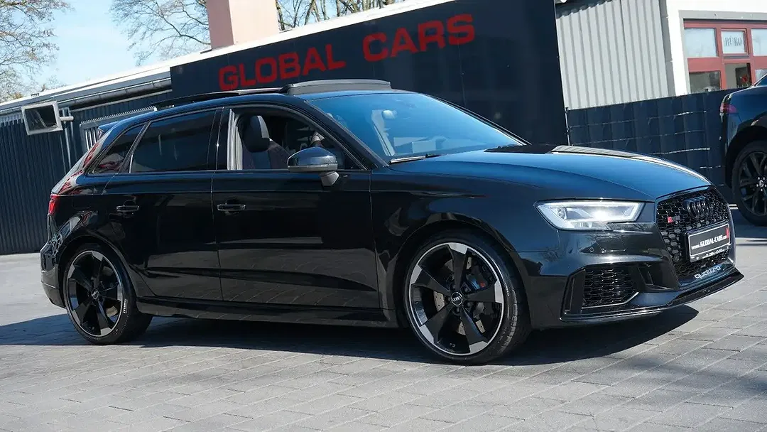 Audi RS3 - Thumbnail 10