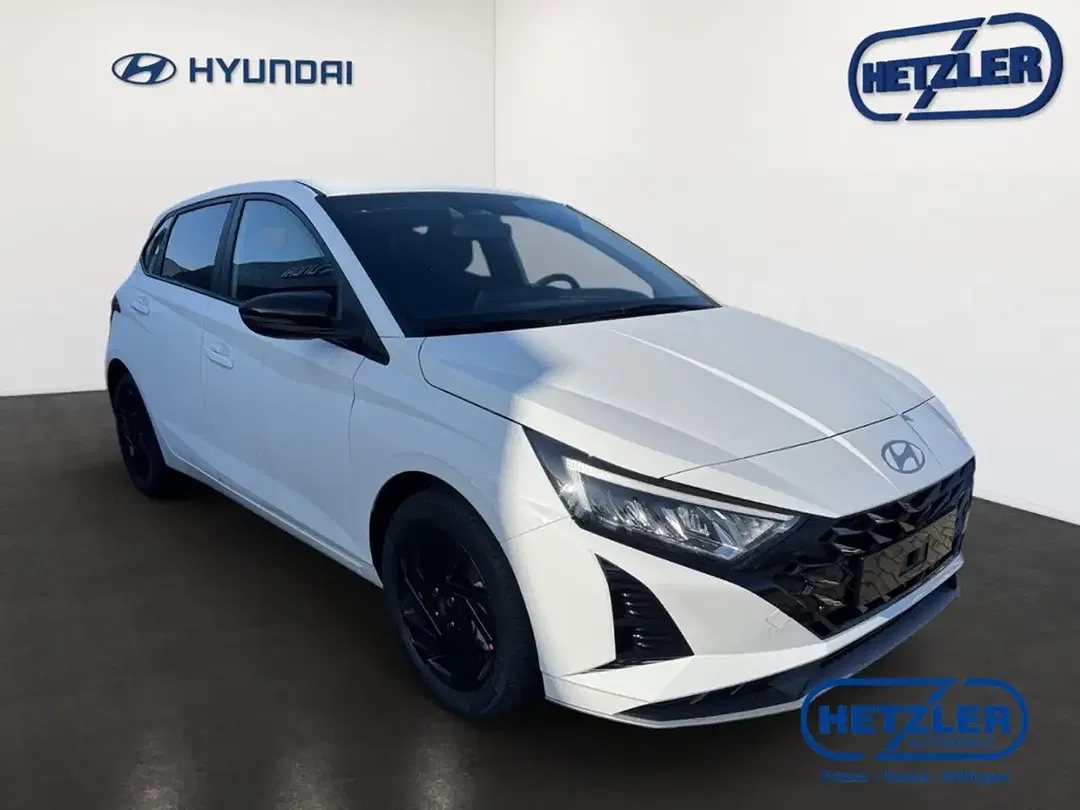 Hyundai i20 - Thumbnail 2