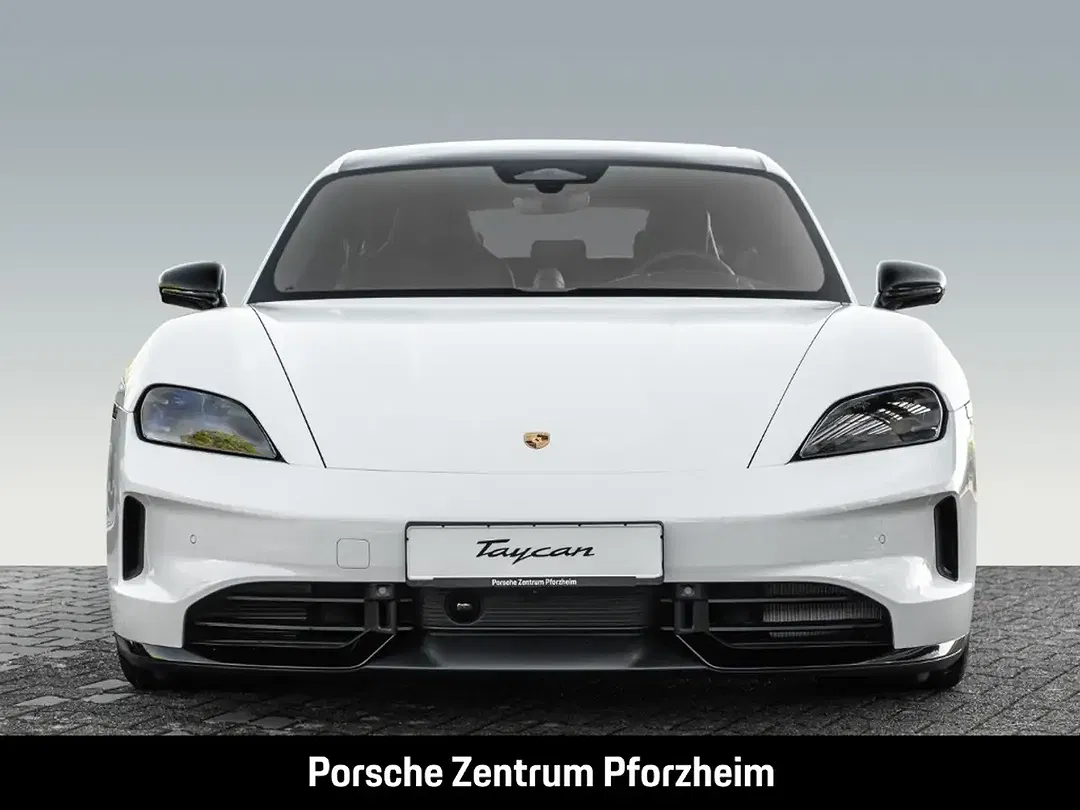 Porsche Taycan - Thumbnail 7