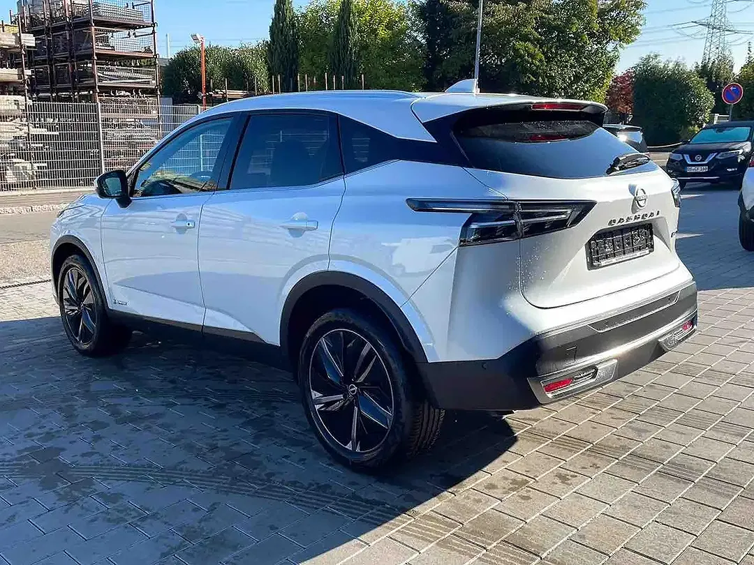 Nissan Qashqai - Thumbnail 8