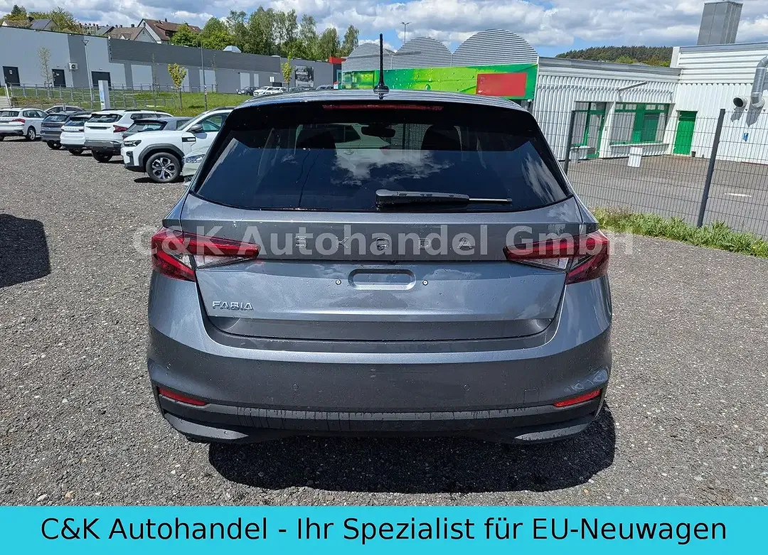 Skoda Fabia - Thumbnail 14