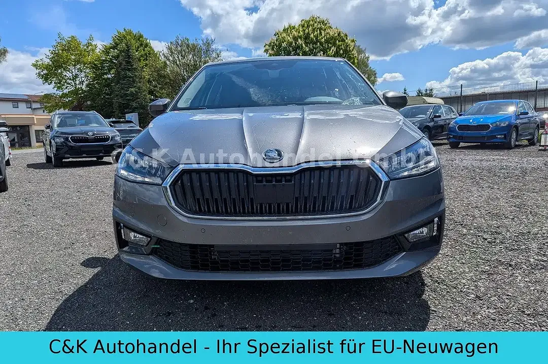 Skoda Fabia - Thumbnail 2
