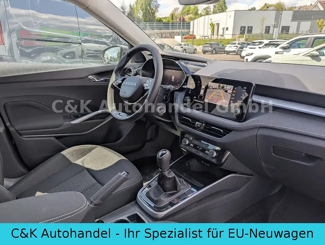 Skoda Fabia - Thumbnail 5