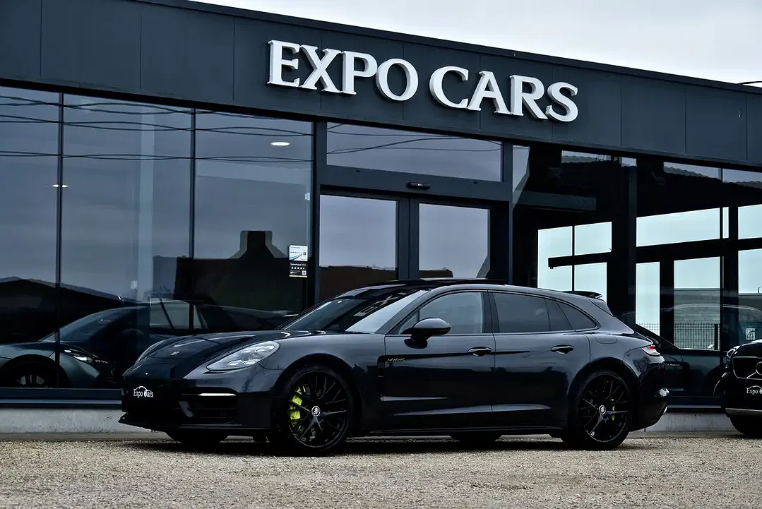 Porsche Panamera - Thumbnail 5