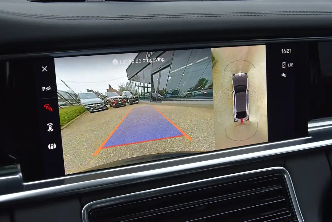 Porsche Panamera - Thumbnail 9