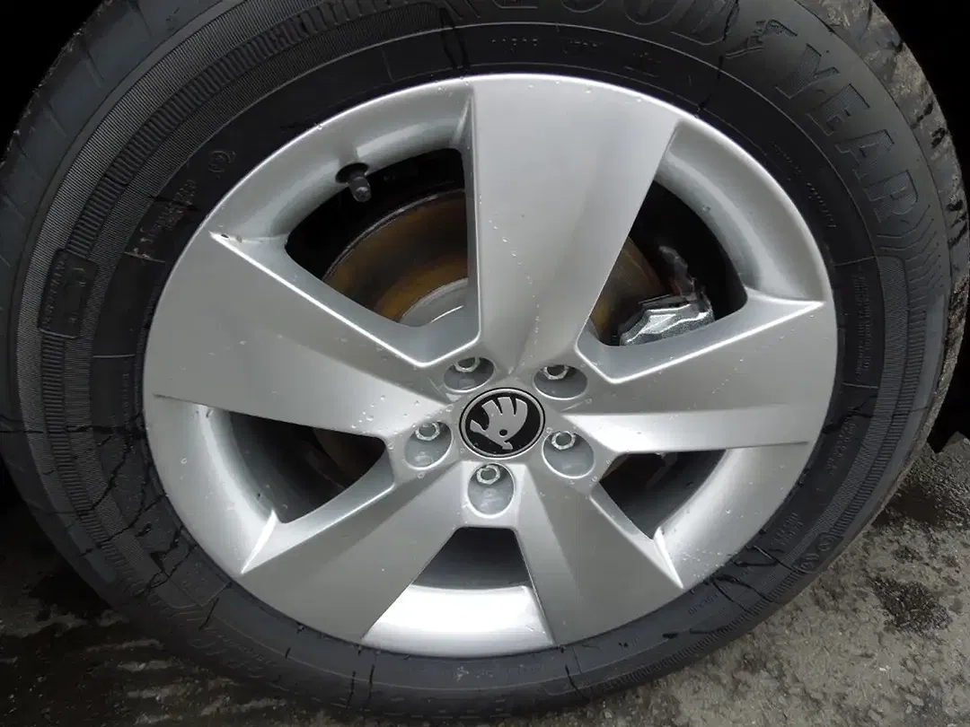 Skoda Scala - Thumbnail 13