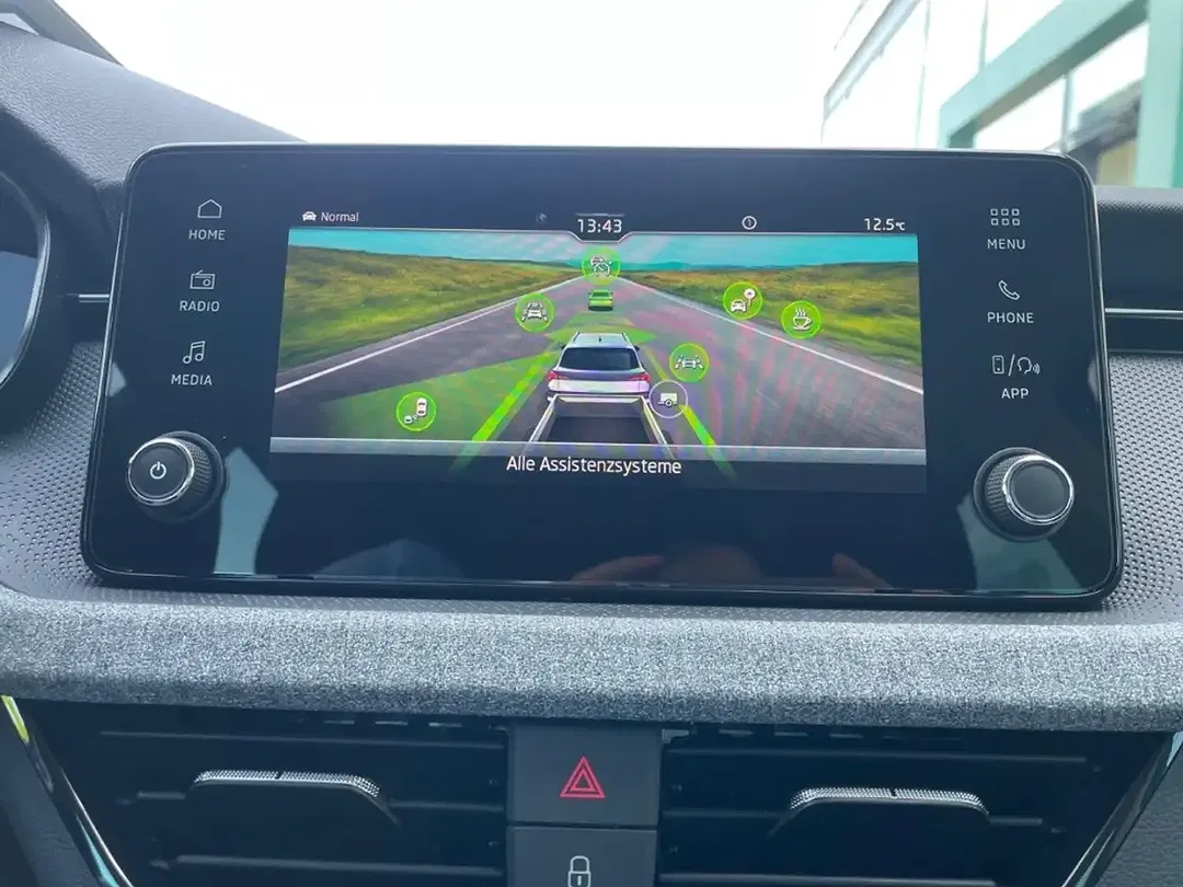 Skoda Kamiq - Thumbnail 15