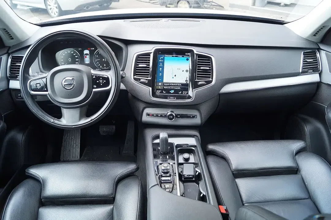 Volvo XC90 - Thumbnail 14