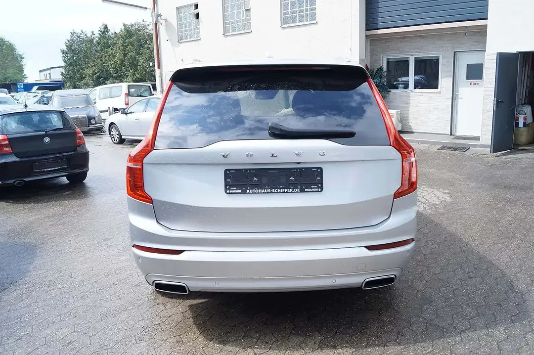 Volvo XC90 - Thumbnail 5