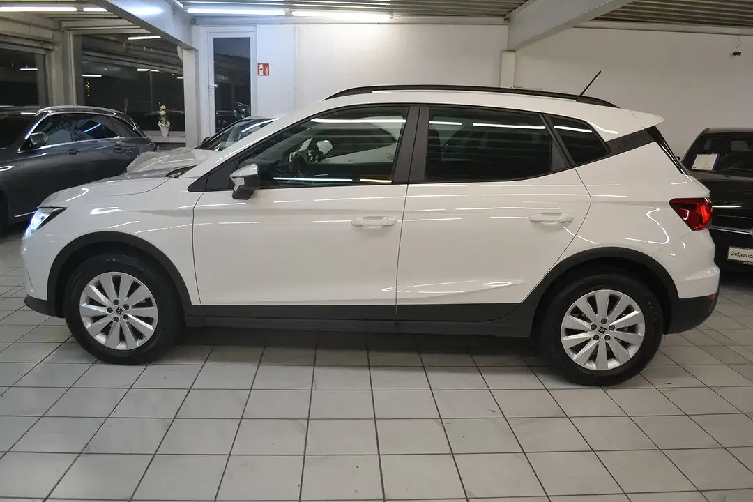 SEAT Arona - Thumbnail 7