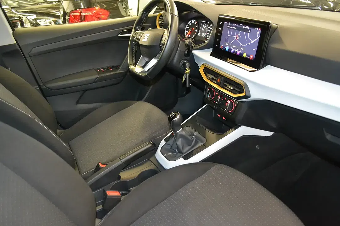 SEAT Arona - Thumbnail 9
