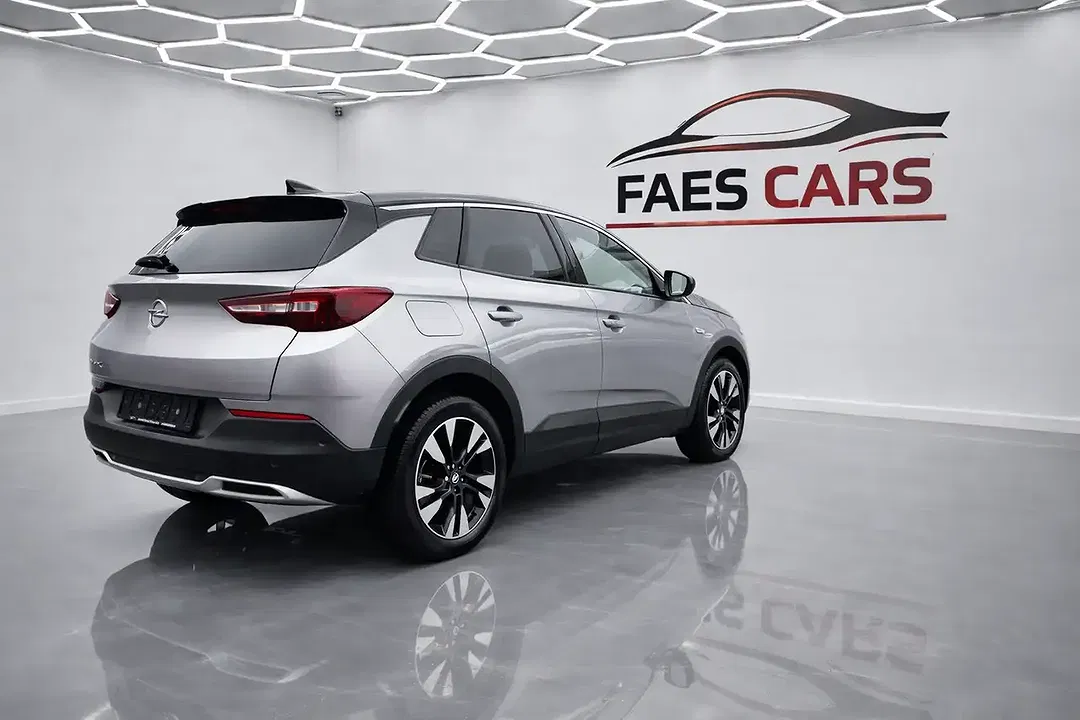 Opel Grandland X - Thumbnail 3
