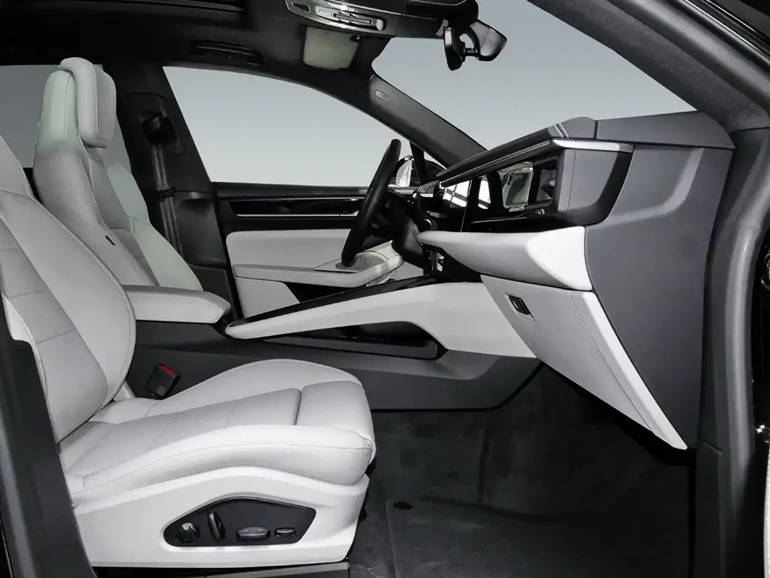Porsche Macan - Thumbnail 10