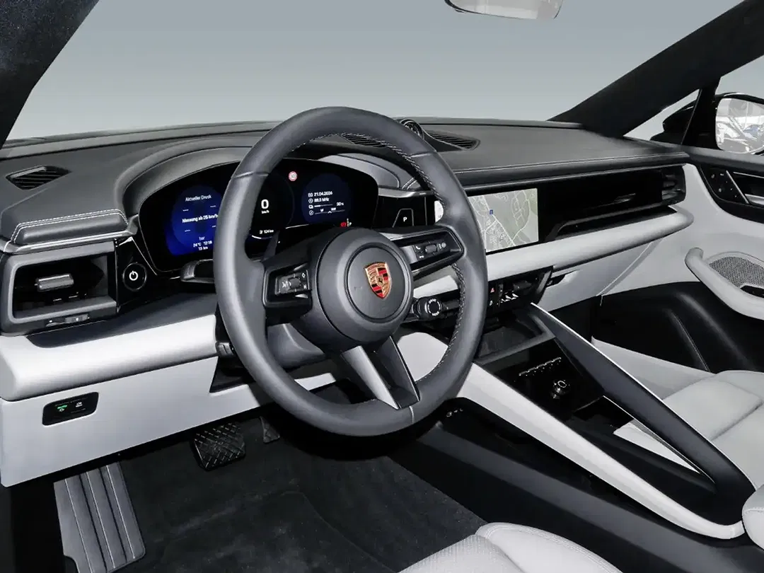 Porsche Macan - Thumbnail 4