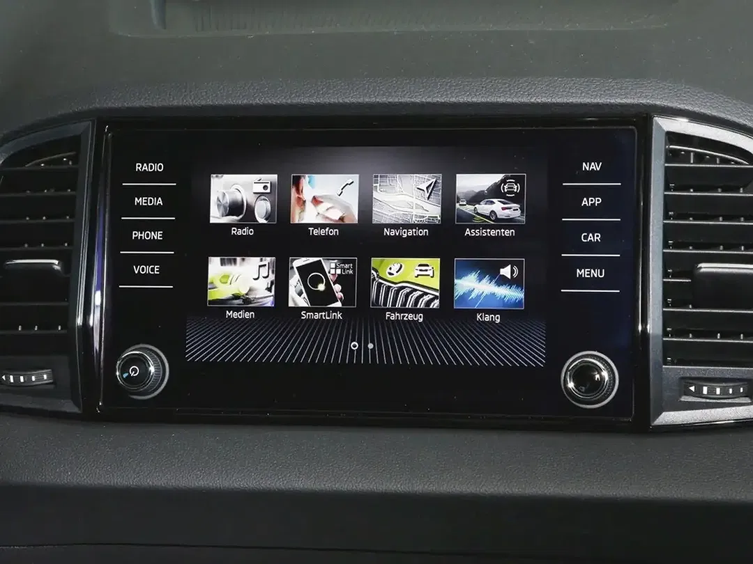 Skoda Karoq - Thumbnail 12
