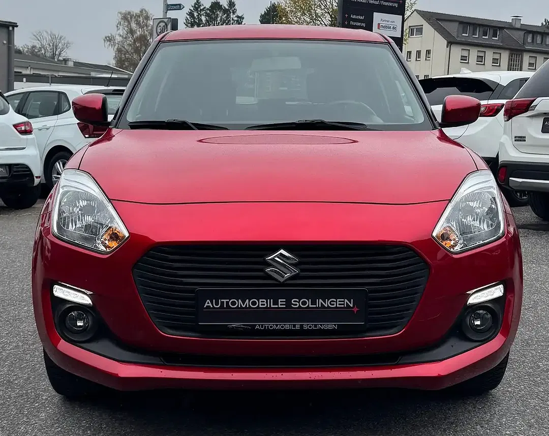 Suzuki Swift - Thumbnail 5