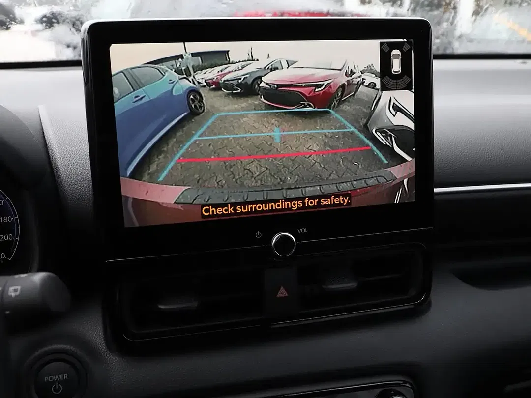 Toyota Yaris - Thumbnail 14