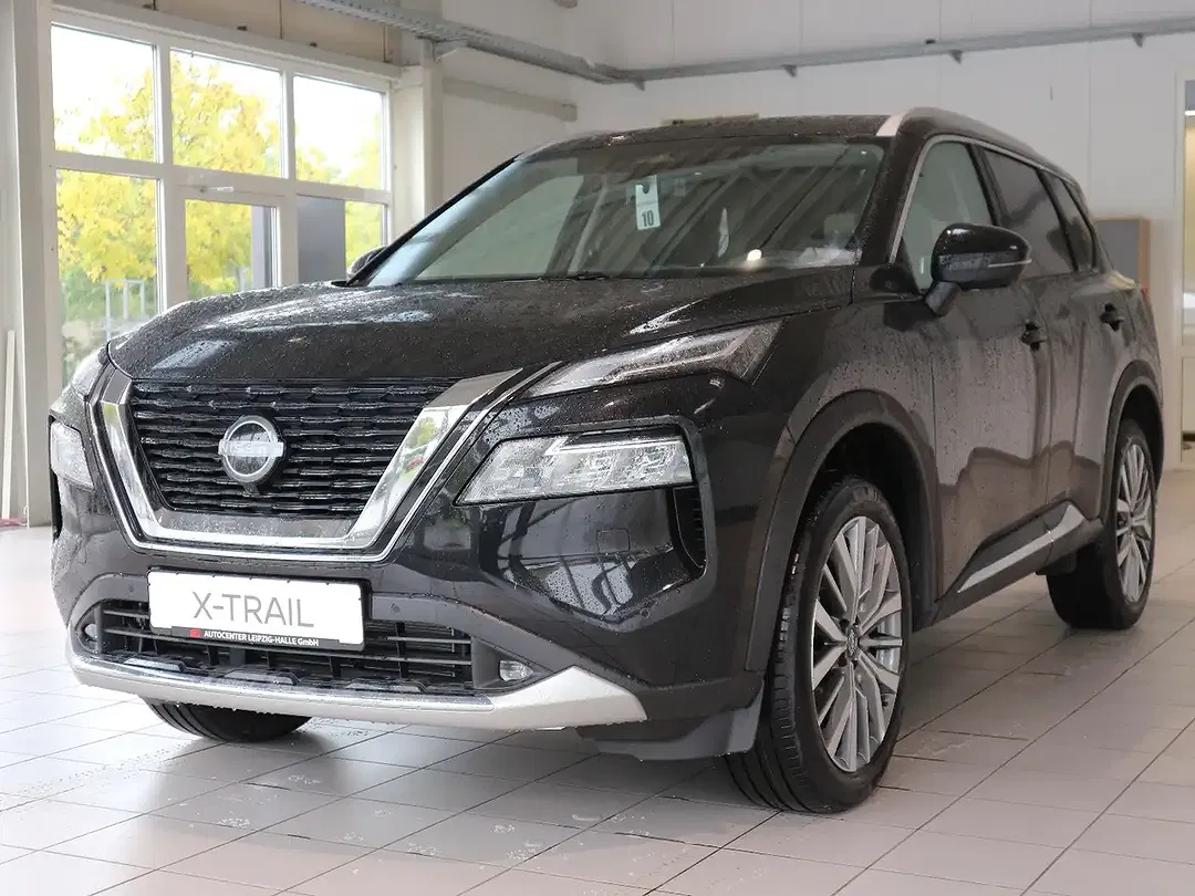 Nissan X-Trail - Thumbnail 2