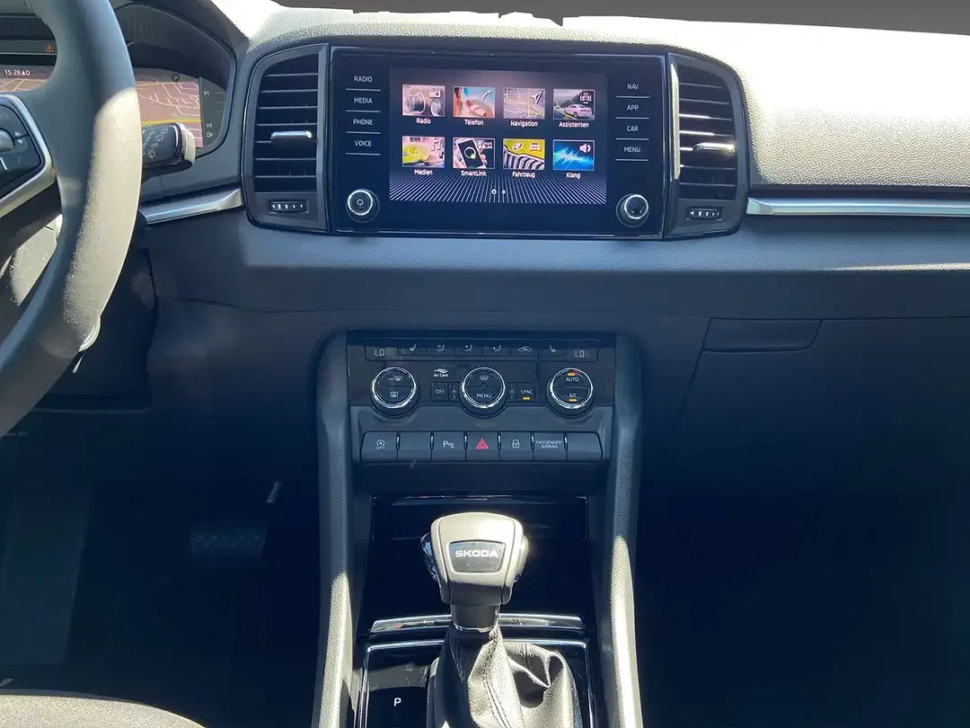 Skoda Karoq - Thumbnail 12