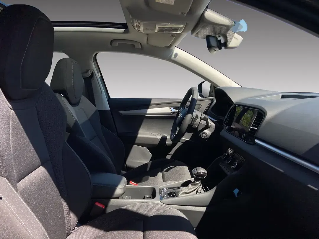 Skoda Karoq - Thumbnail 7