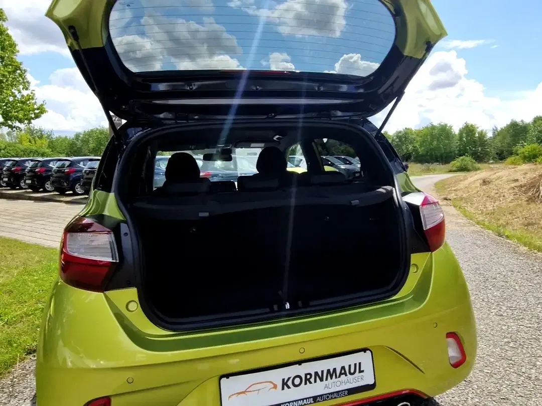 Hyundai i10 - Thumbnail 13