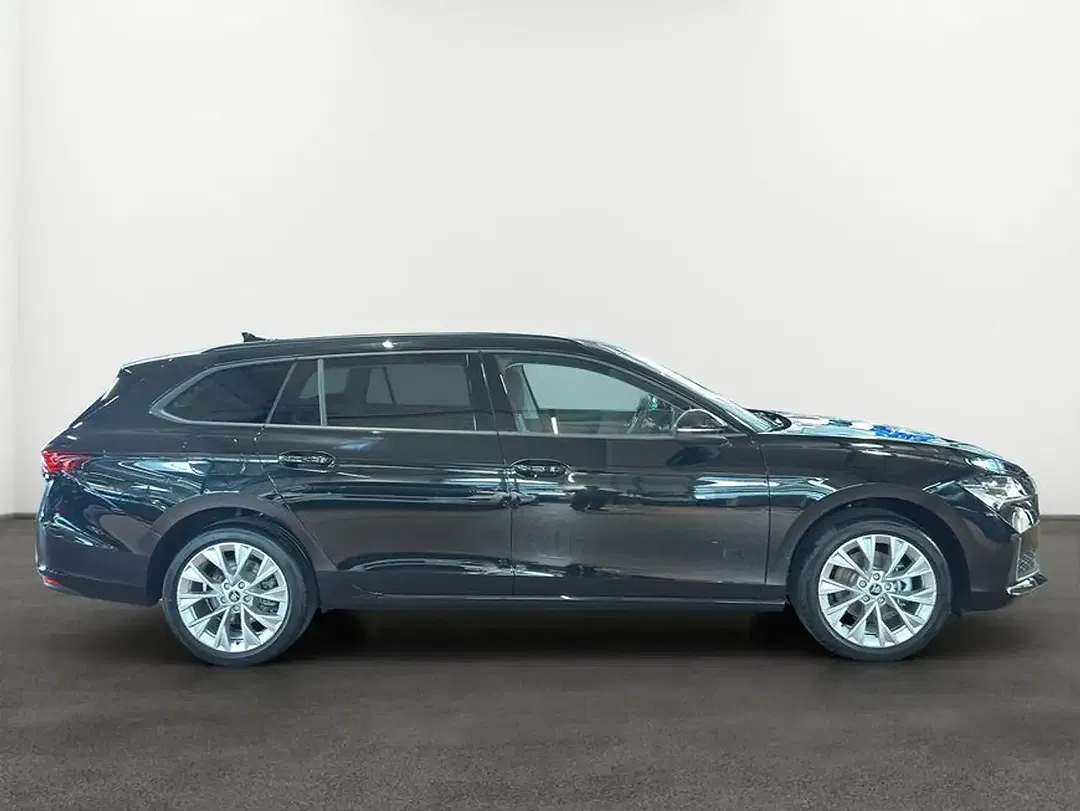 Skoda Superb - Thumbnail 7