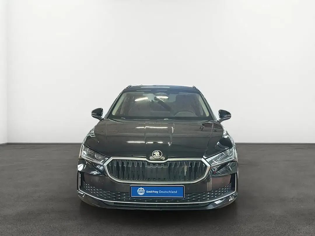 Skoda Superb - Thumbnail 9
