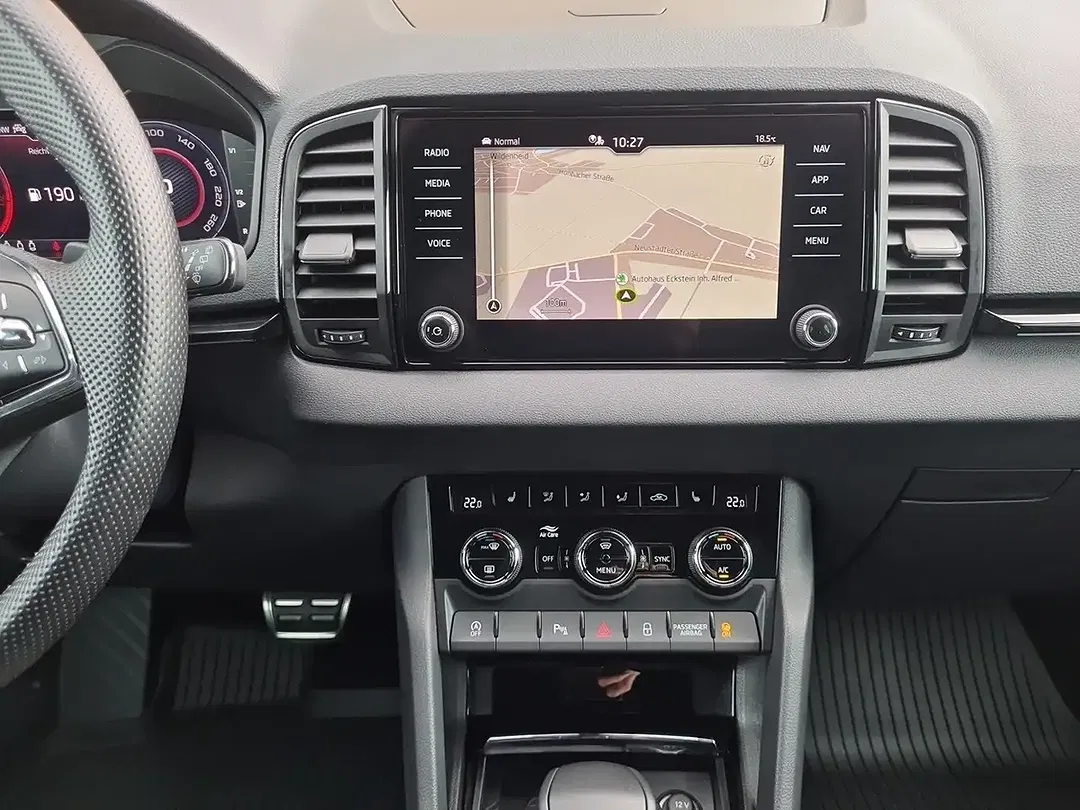 Skoda Karoq - Thumbnail 14