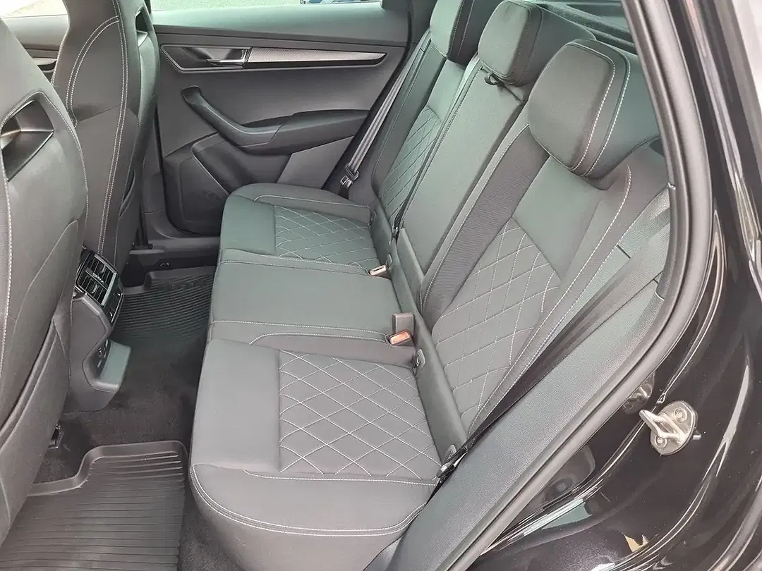 Skoda Karoq - Thumbnail 9