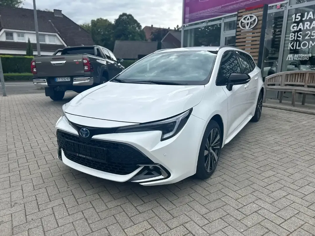 Toyota Corolla - Thumbnail 8