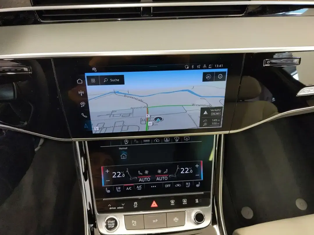 Audi A8 - Thumbnail 12