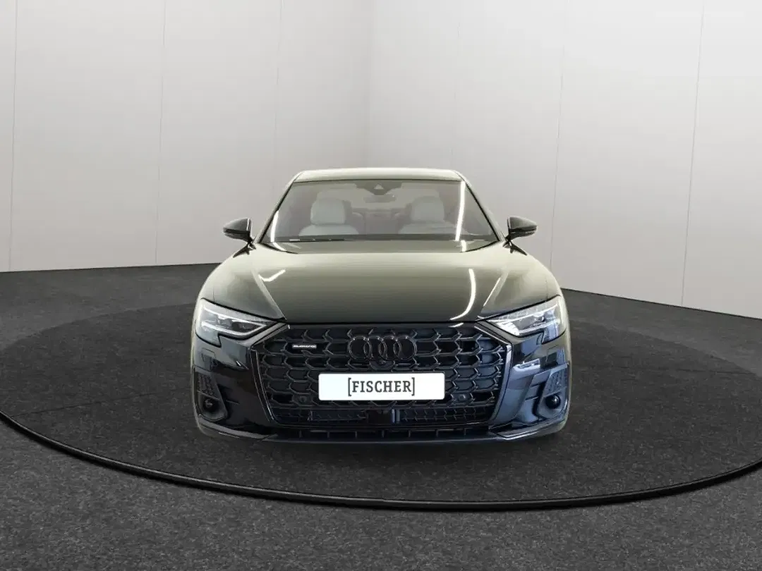 Audi A8 - Thumbnail 2