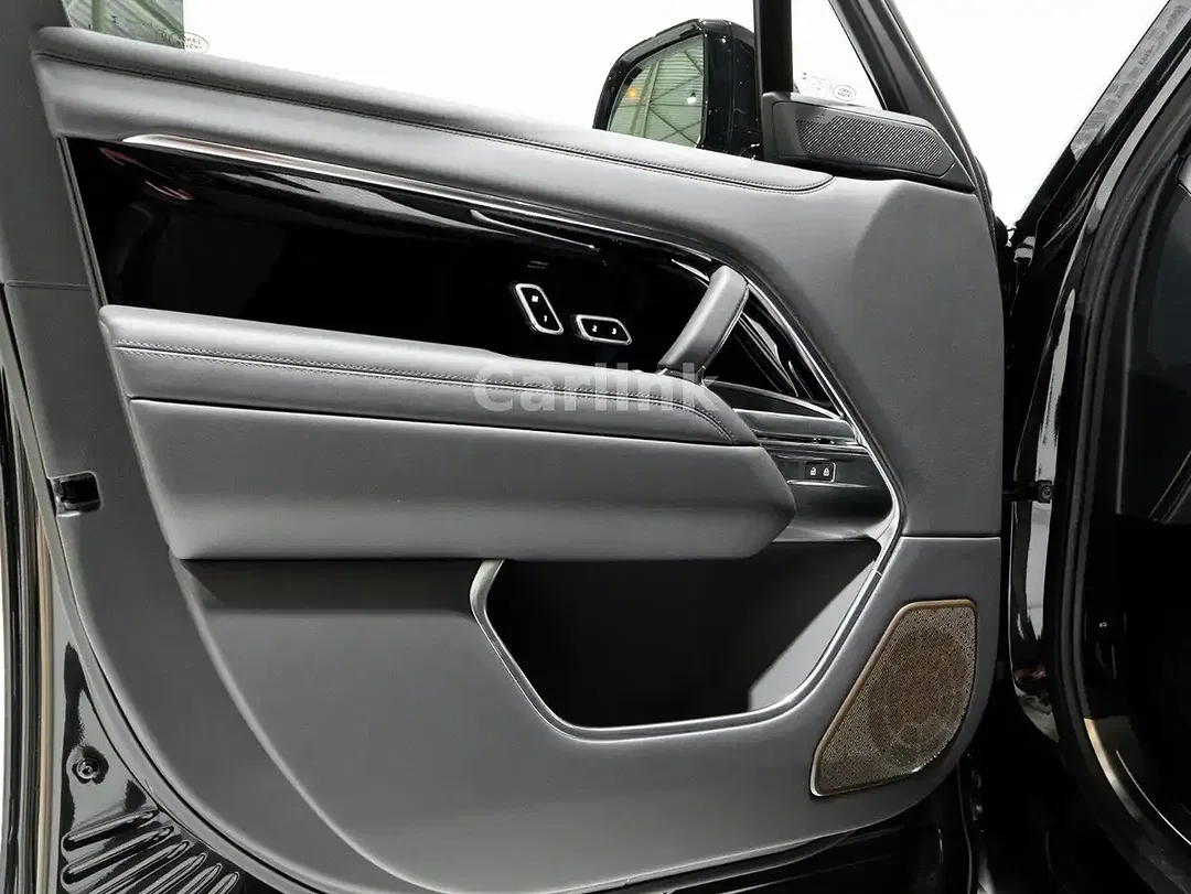 Land Rover Range Rover - Thumbnail 14