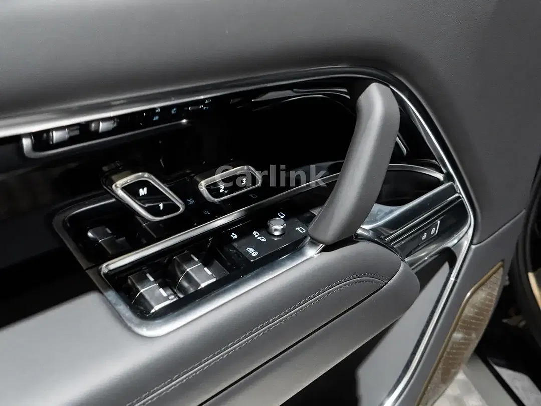 Land Rover Range Rover - Thumbnail 15